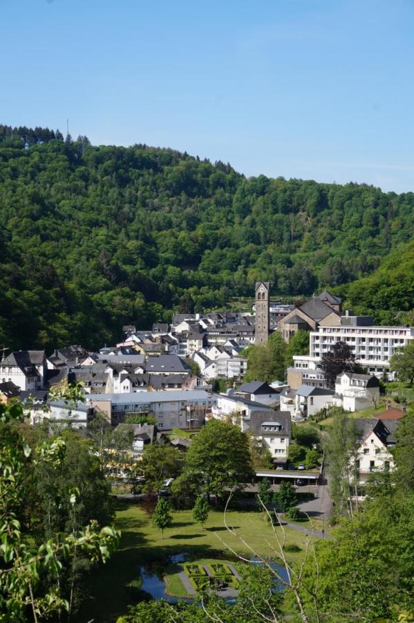 Schenk Schmitz *